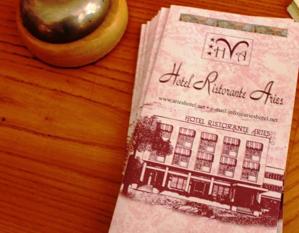 Hotel Aries Lesa Exterior foto